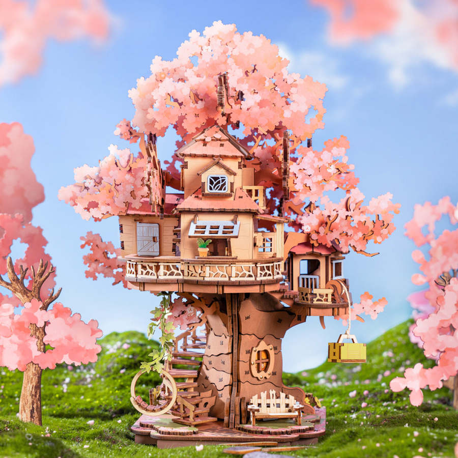 Rolife wooden tree house